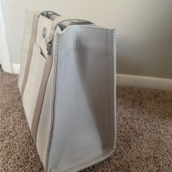 Lululemon Athletica Cream and Tan Tote - Picture 6 of 7